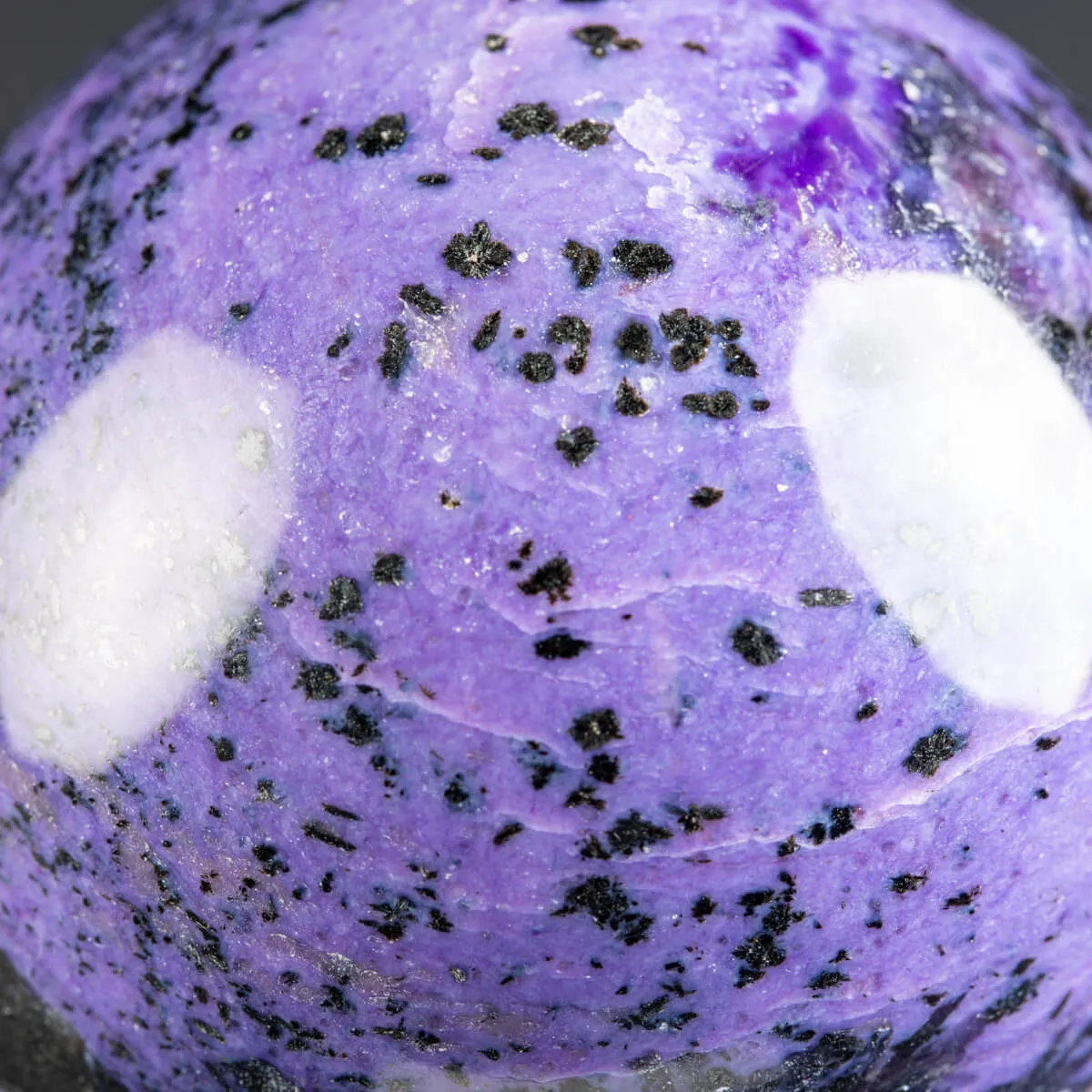 Sfera in Charoite