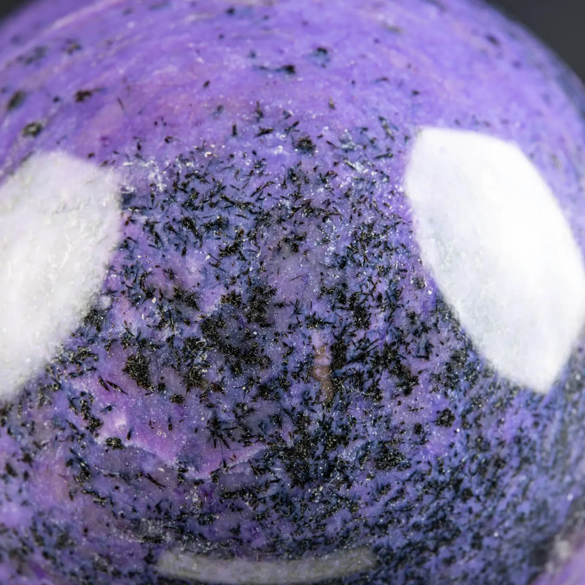 Sfera in Charoite