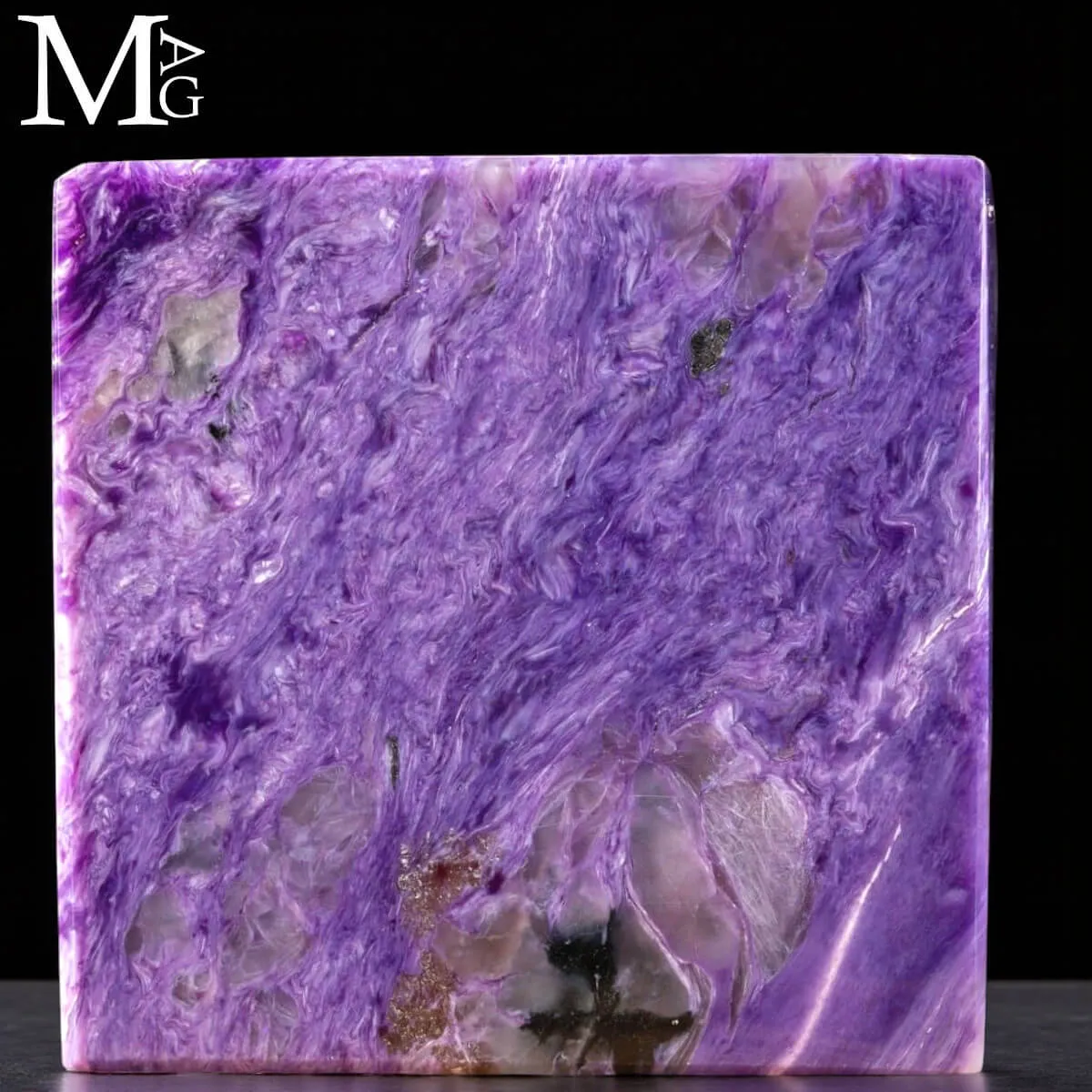 Cubo in Charoite , prima scelta