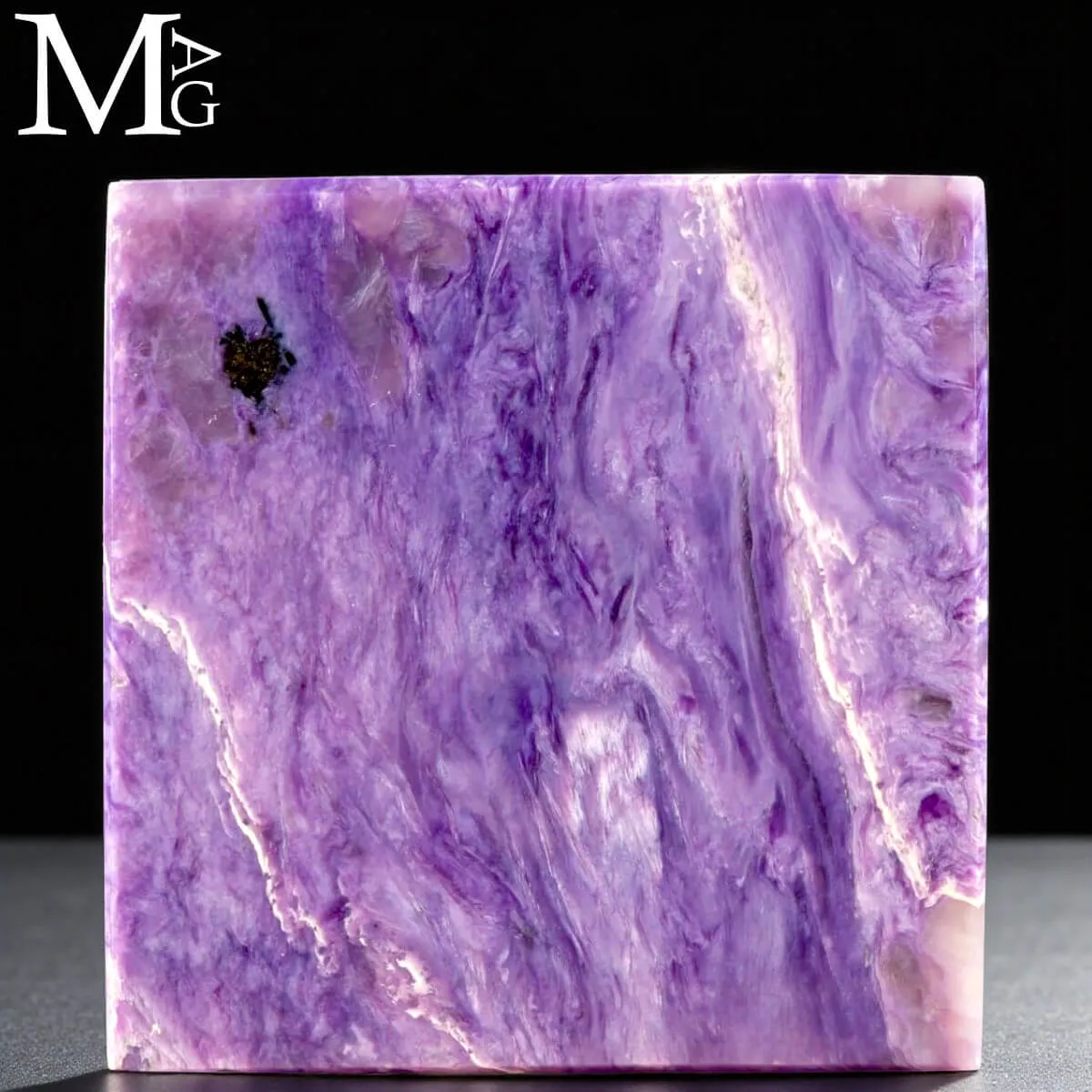 Cubo in Charoite , prima scelta