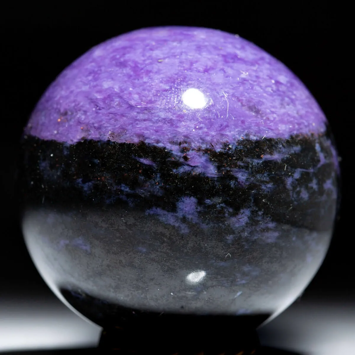 Sfera in Charoite