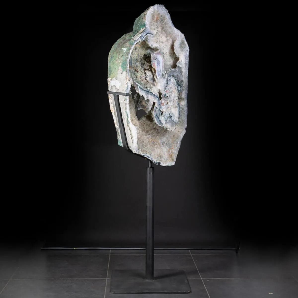 Spettacolare  Geode di Calcedonio verde