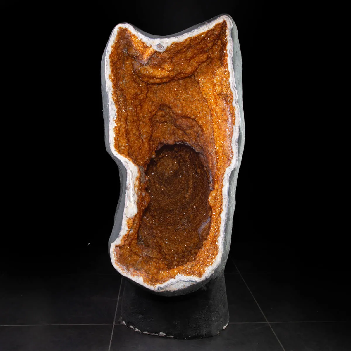 Un Magnifico Geode di Quarzo Citrino dal Brasile - Un Capolavoro Unico