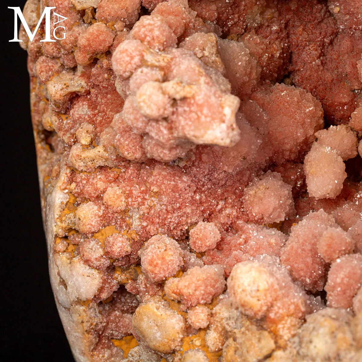 Raro Geode di Ametista Rosa Botrioidale - La Grotta delle Rose