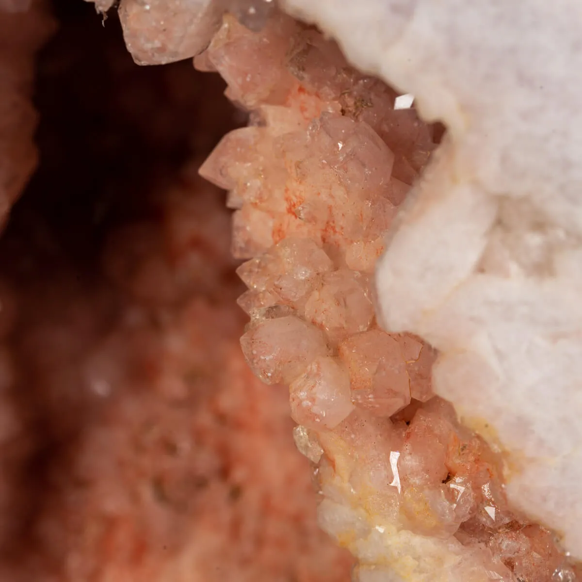 Raro Geode di Ametista Rosa
