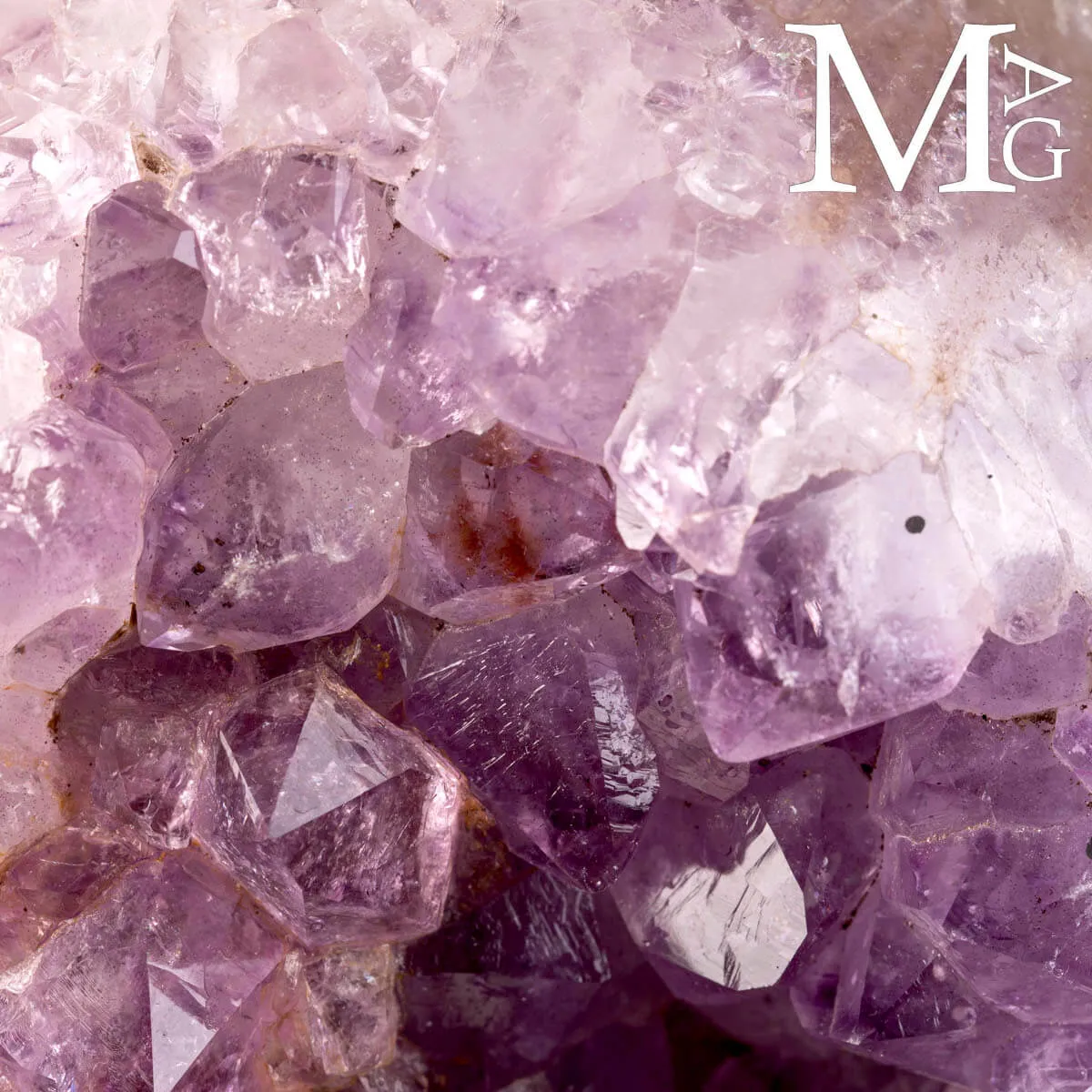 Sfera di Ametista Naturale con Geode