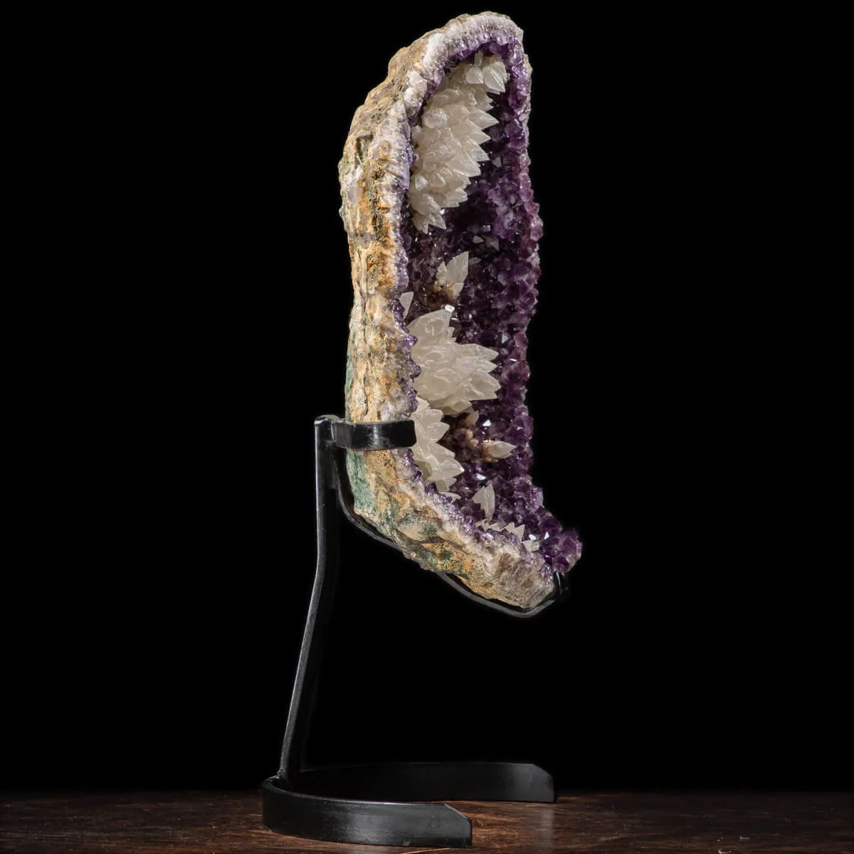 Geode di Ametista con Clacite