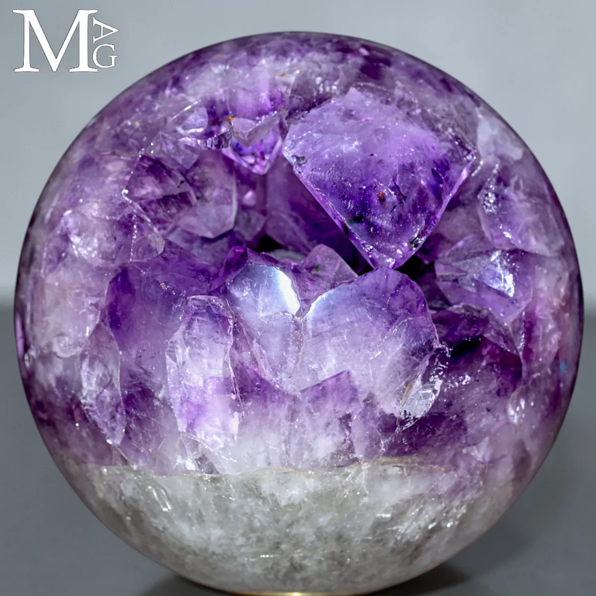 Sfera di Cristalli di Ametista – Meraviglia Naturale.