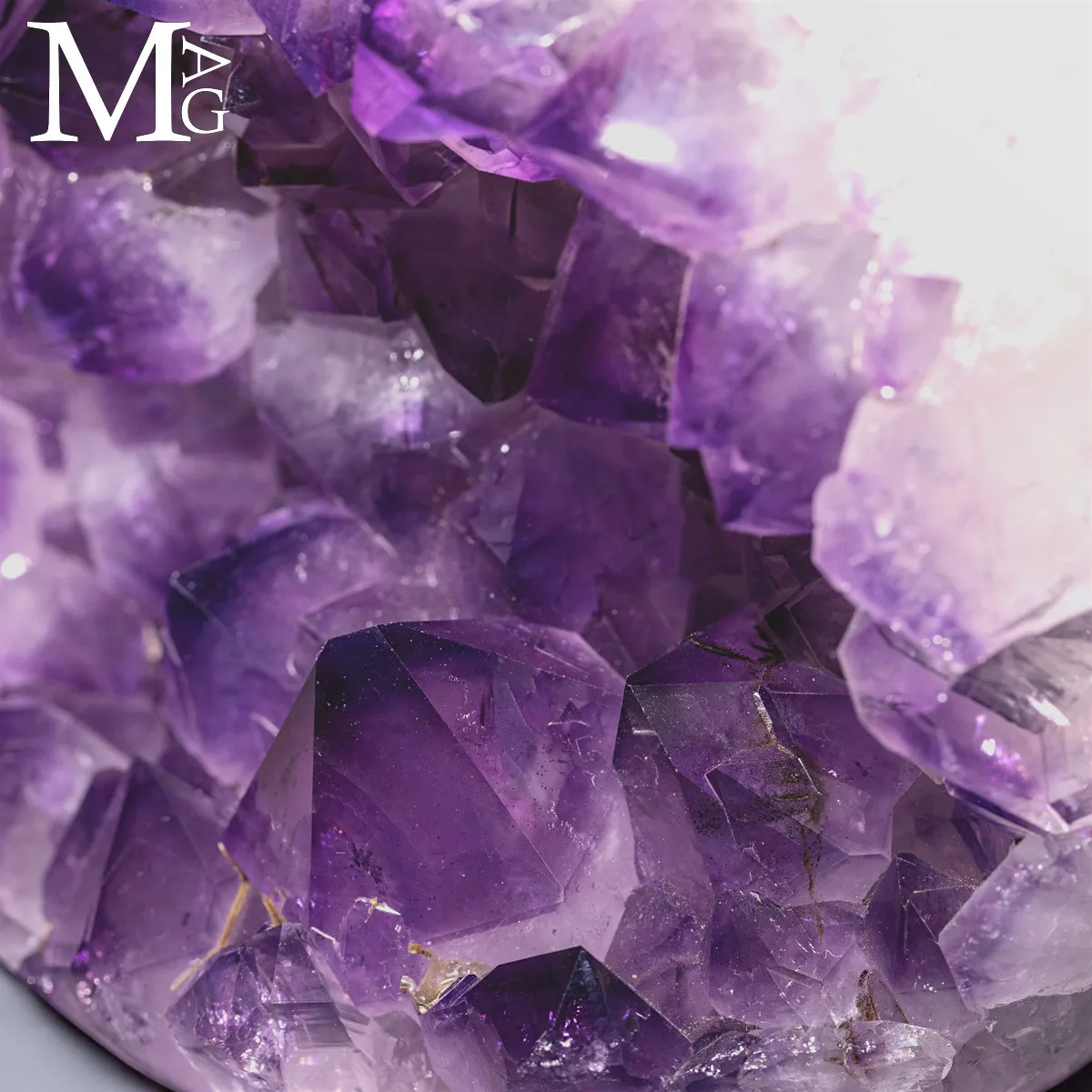 Sfera in Ametista da Geode – Struttura Cristallina.
