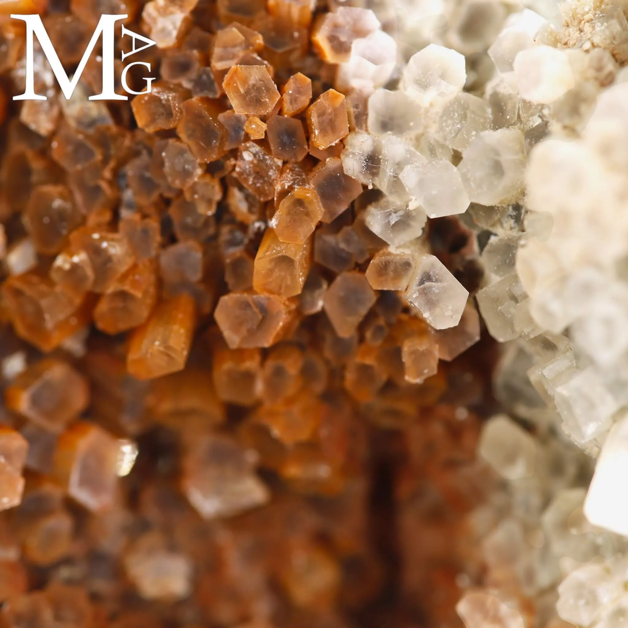 Aragonite – Aggregato di Cristalli Pseudoesagonali – Marocco