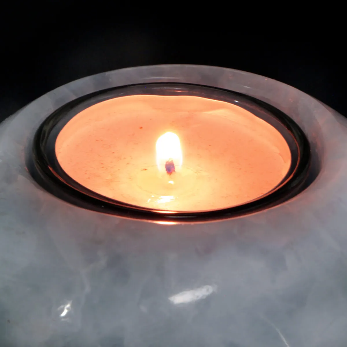Sfera in Calcedonio con candela