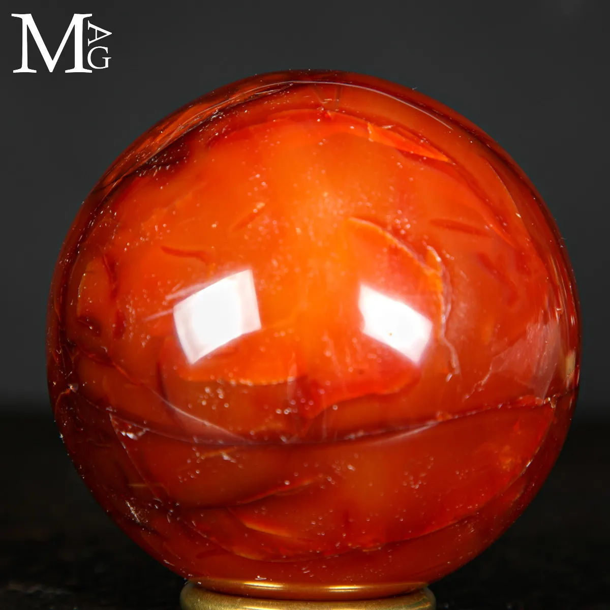Sfera in Corniola Rossa.