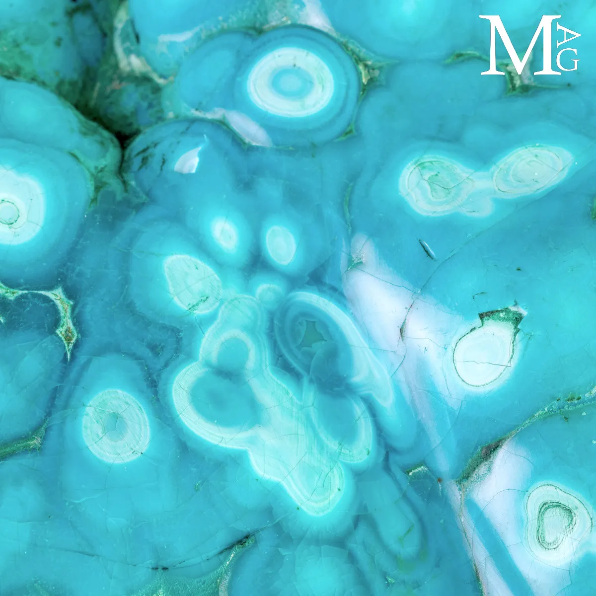 Crisocolla su base di Malachite.