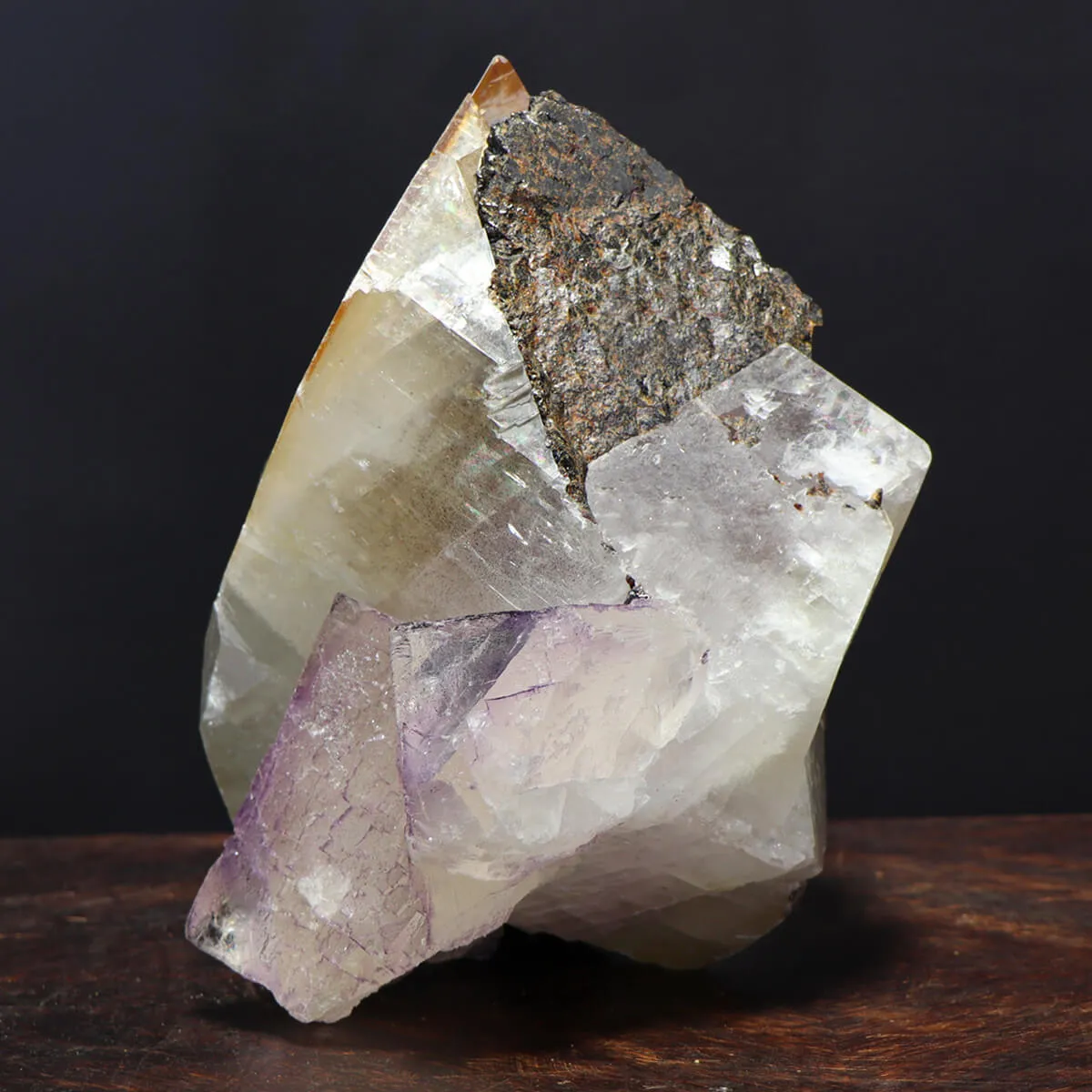 Calcite con Associazione di Fluorite Cubica e Sfalerite