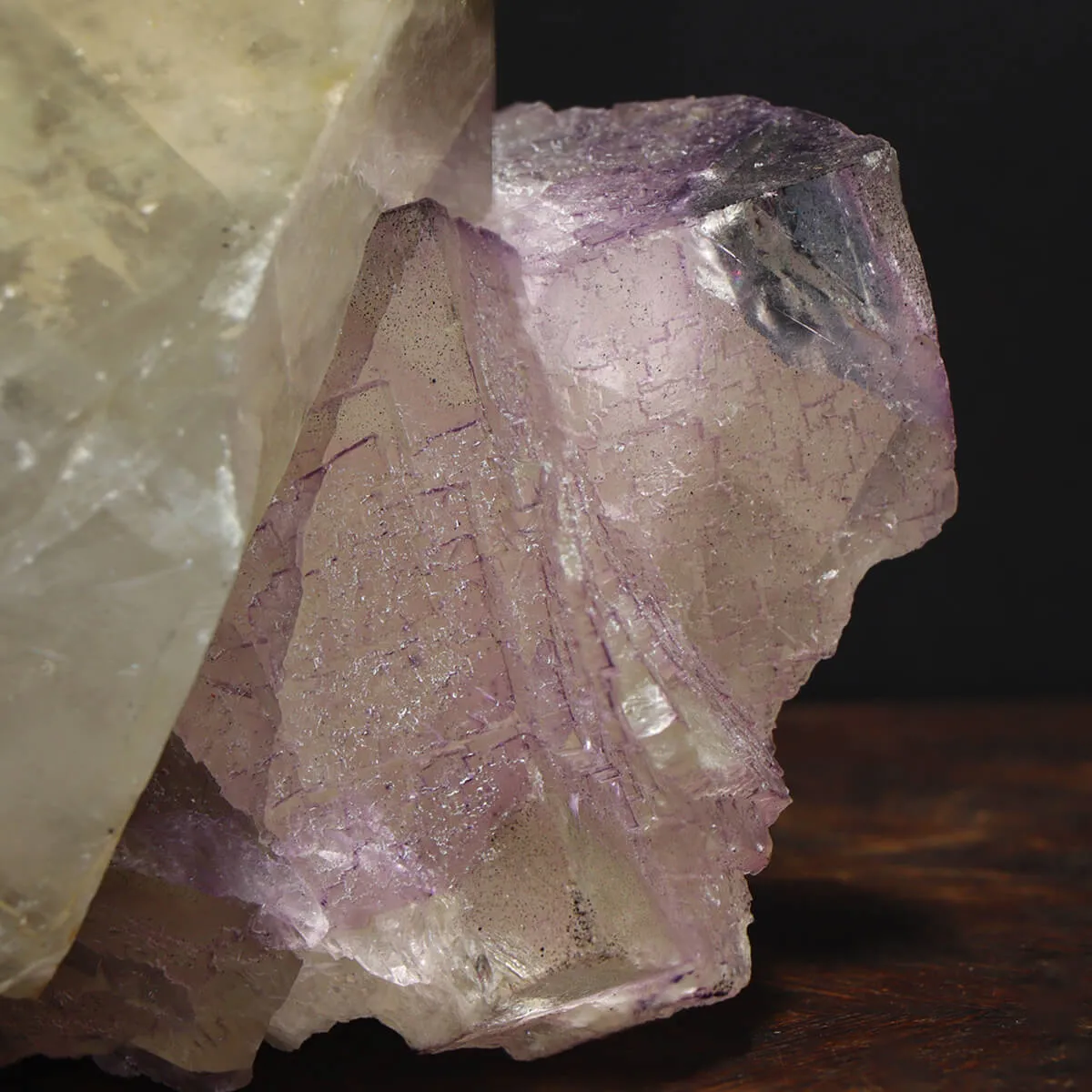 Calcite con Associazione di Fluorite Cubica e Sfalerite