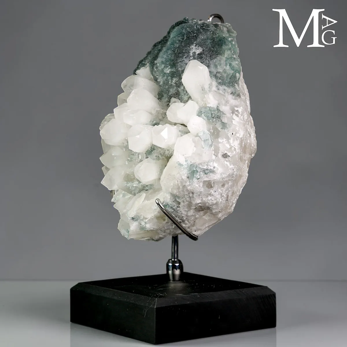 Fluorite Verde con Quarzo del Perù