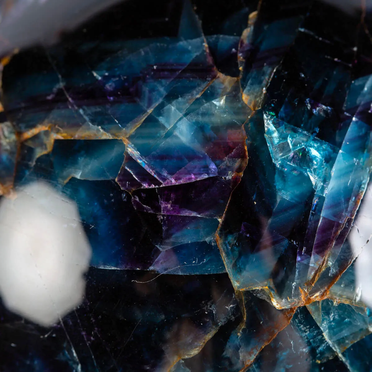 La Sfera di Fluorite Nera di Transbaikalia.