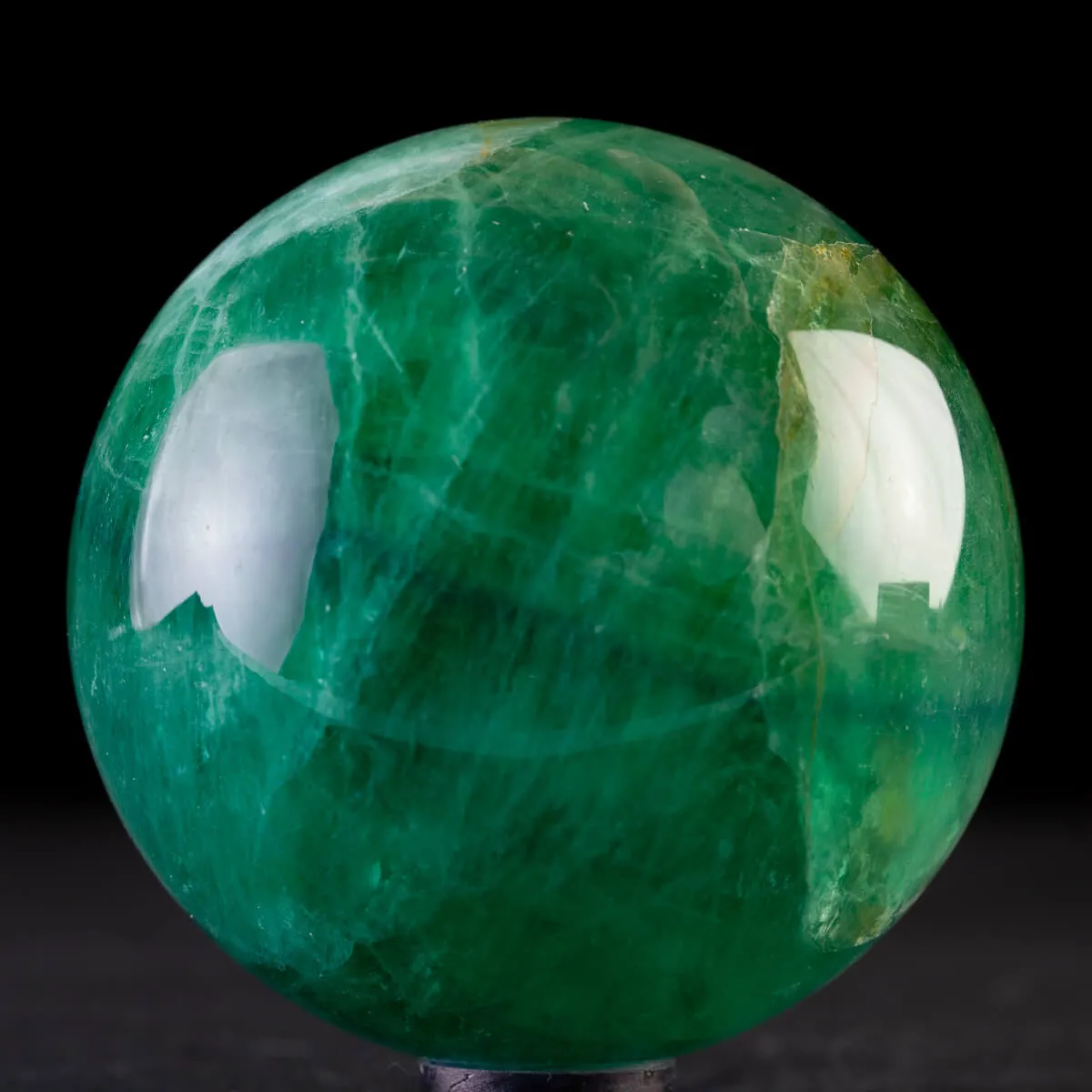 Sfera di Fluorite Naturale.