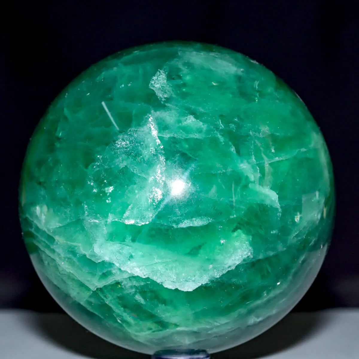 Sfera di Fluorite Verde – Cristallo.