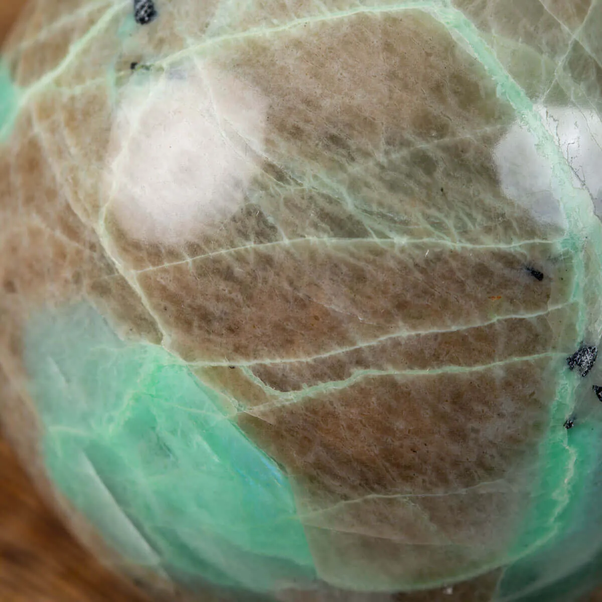 Sfera di Garnierite "Pietra di luna verde"