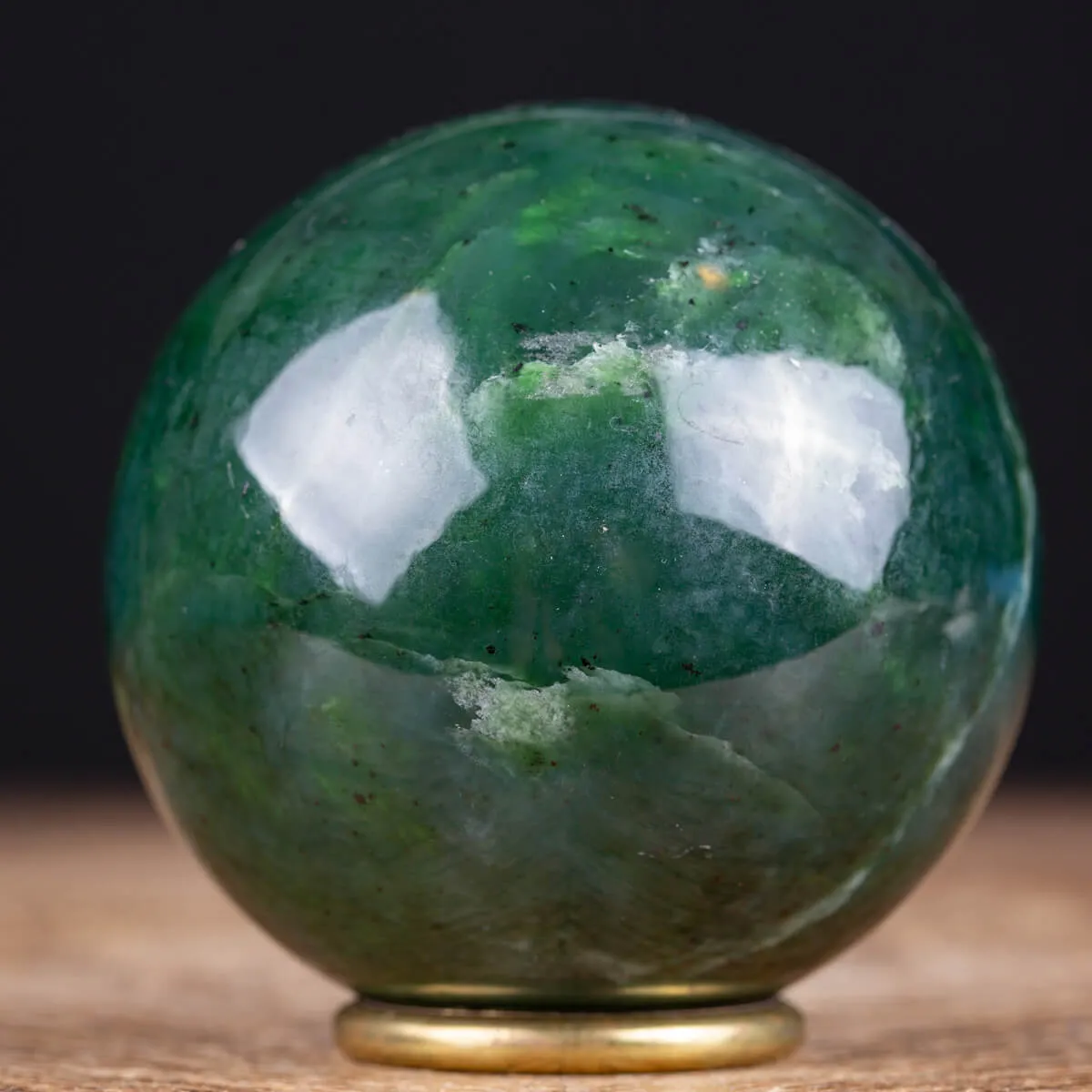 Sfera di Giada Nefrite.