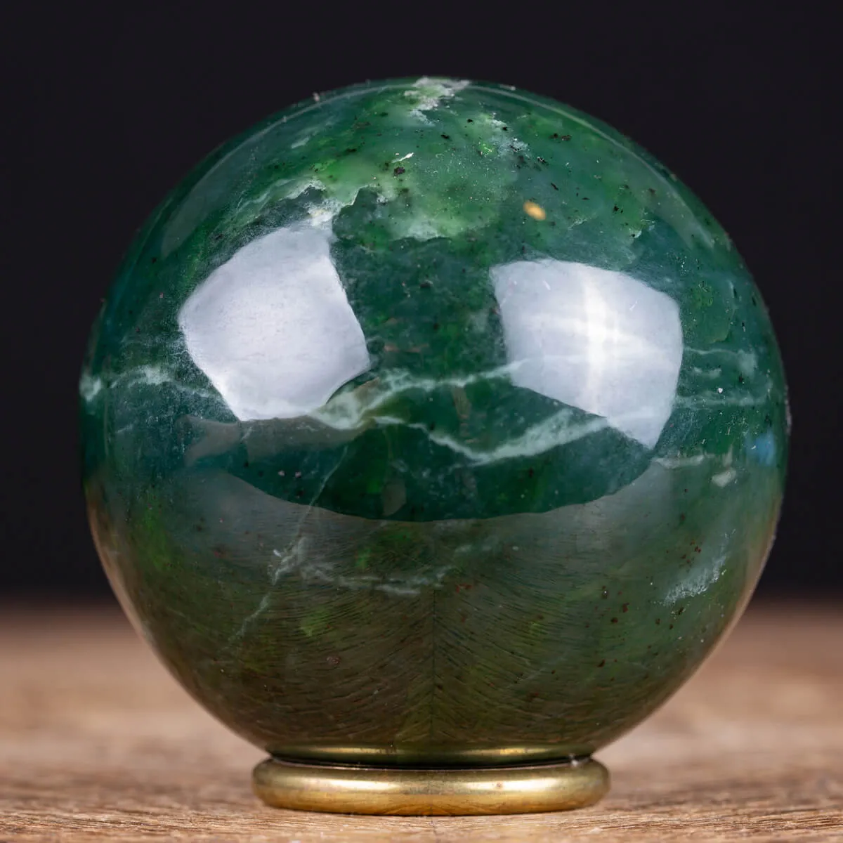 Sfera di Giada Nefrite.
