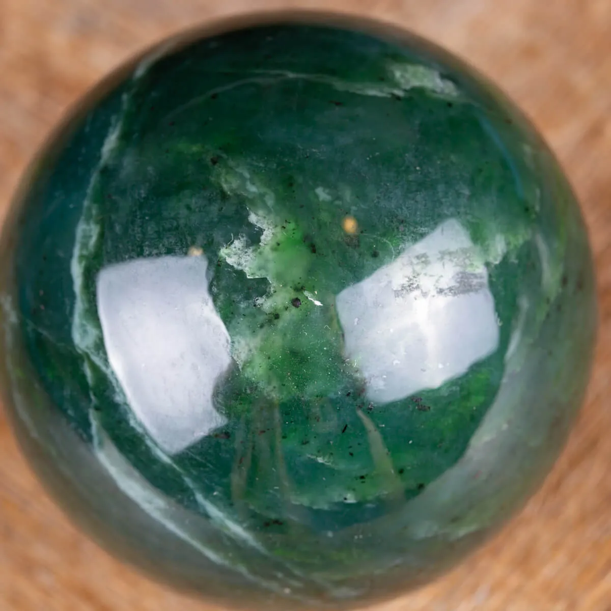 Sfera di Giada Nefrite.