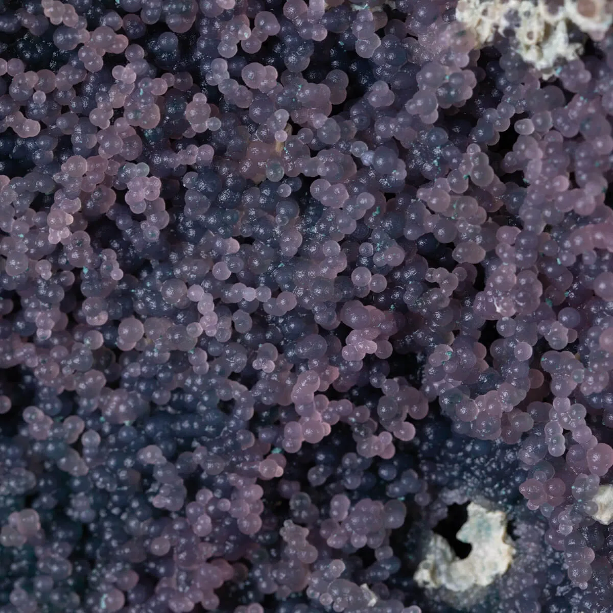 Formazione di Calcedonio Botroidale verde "Grape Agata"