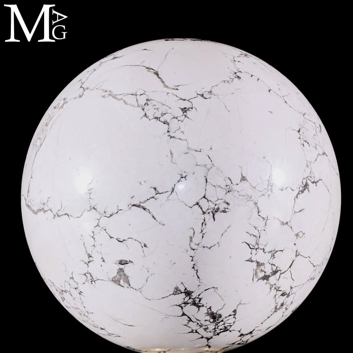 Grande Sfera in Howlite Naturale.