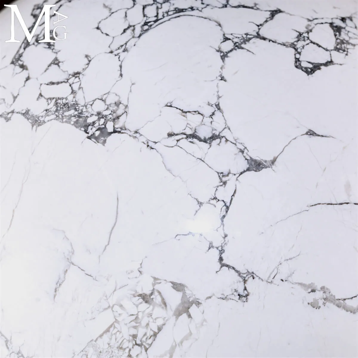 Grande Sfera in Howlite Naturale.