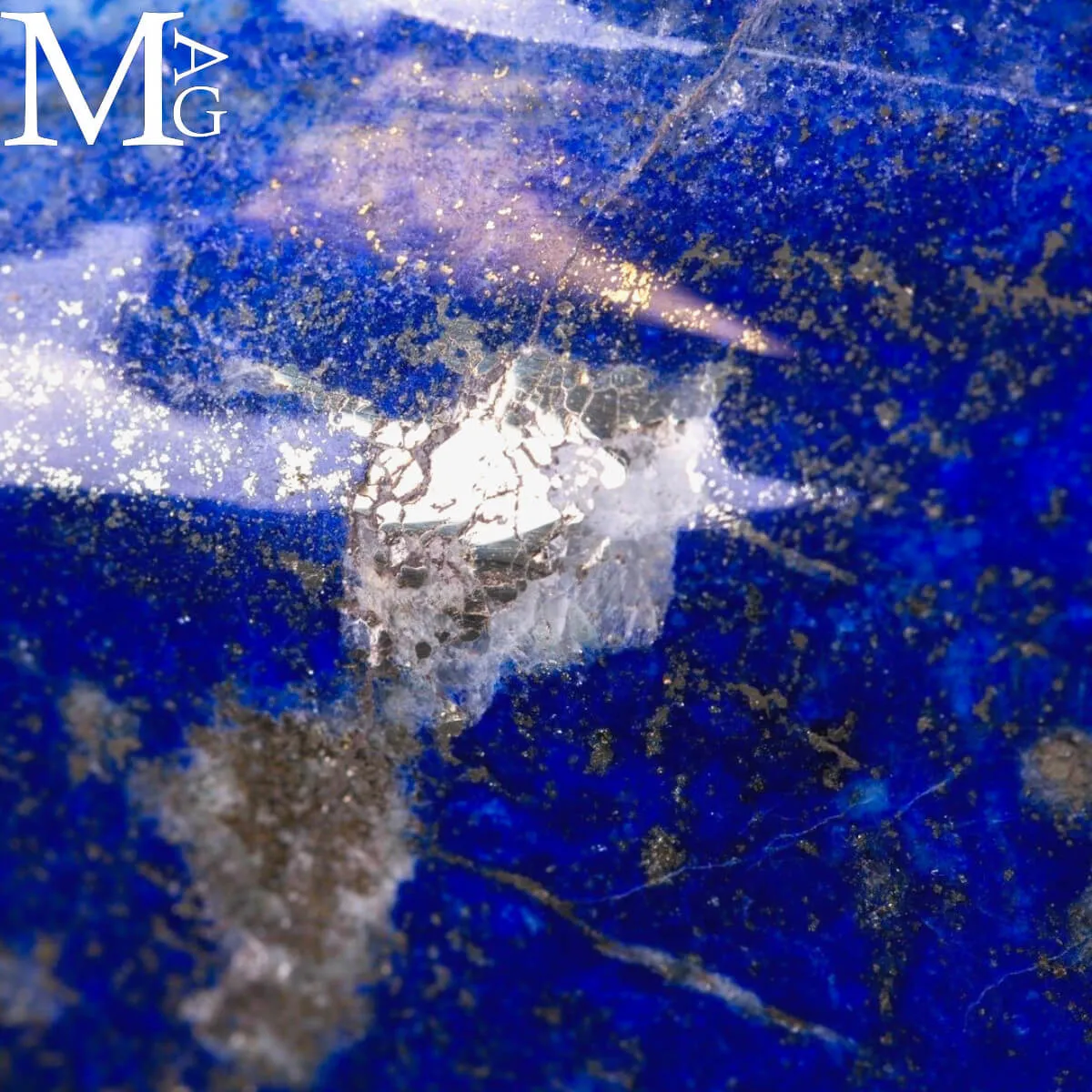 lapislazzuli Royal Blue.