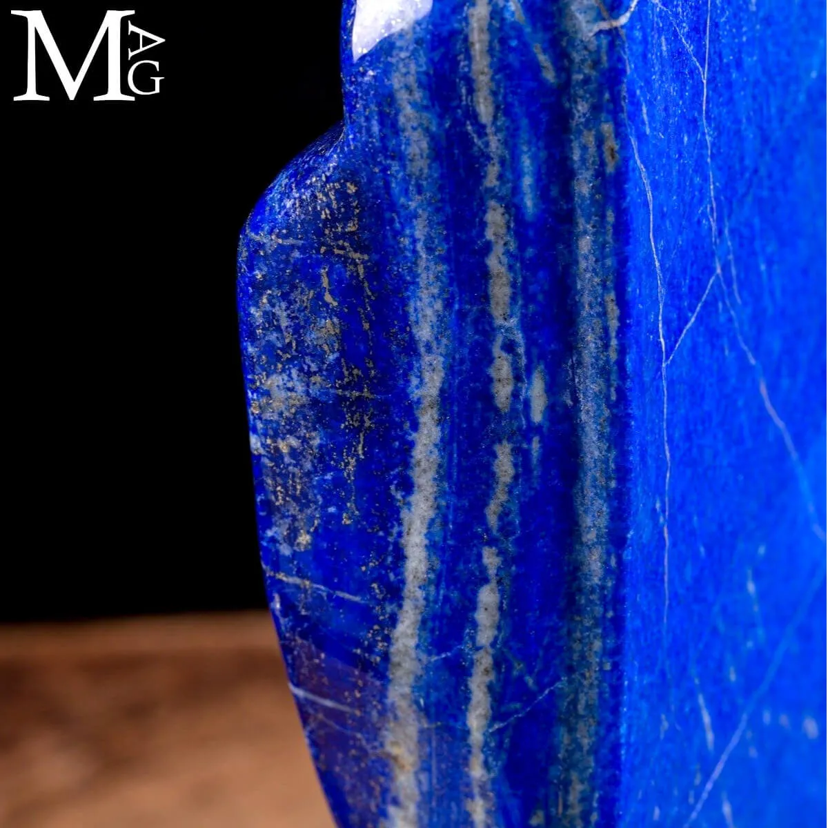 lapislazzuli Royal Blue.