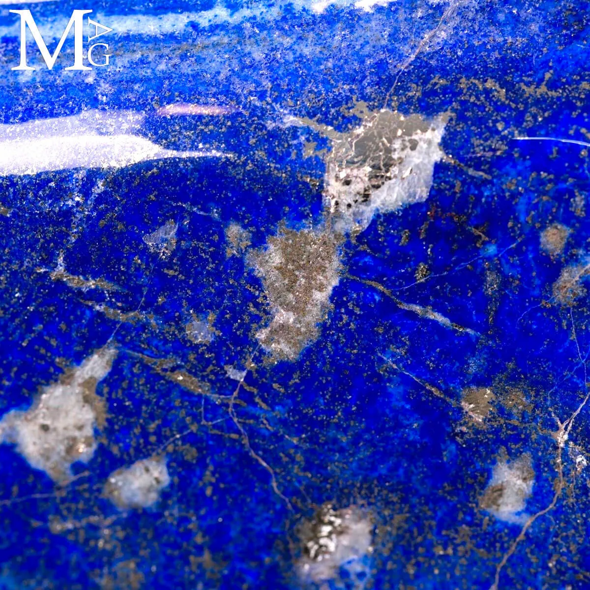 lapislazzuli Royal Blue.
