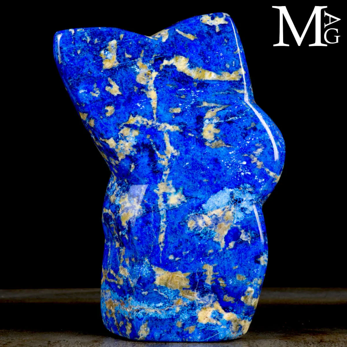 Scultura Astratta in Lapis Lazuli di Prima Scelta