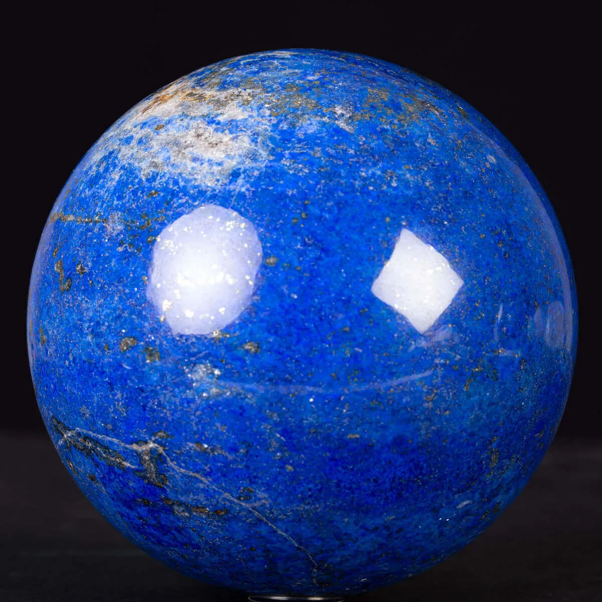 Esplora l'Eleganza Celestiale.