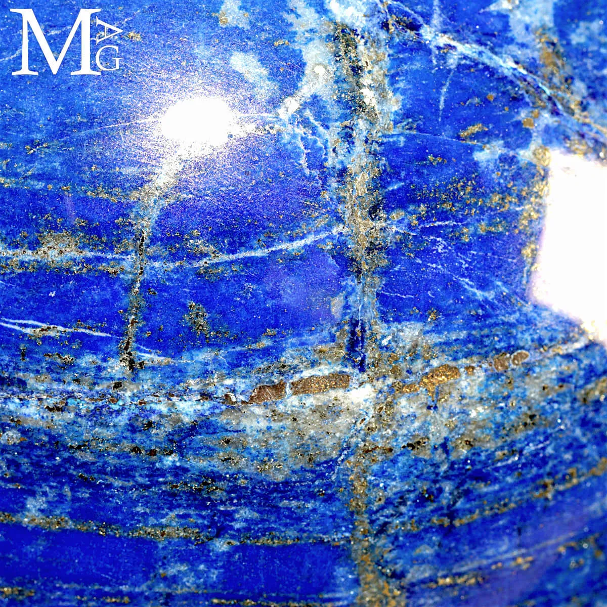 Sfera in Lapis Lazuli.