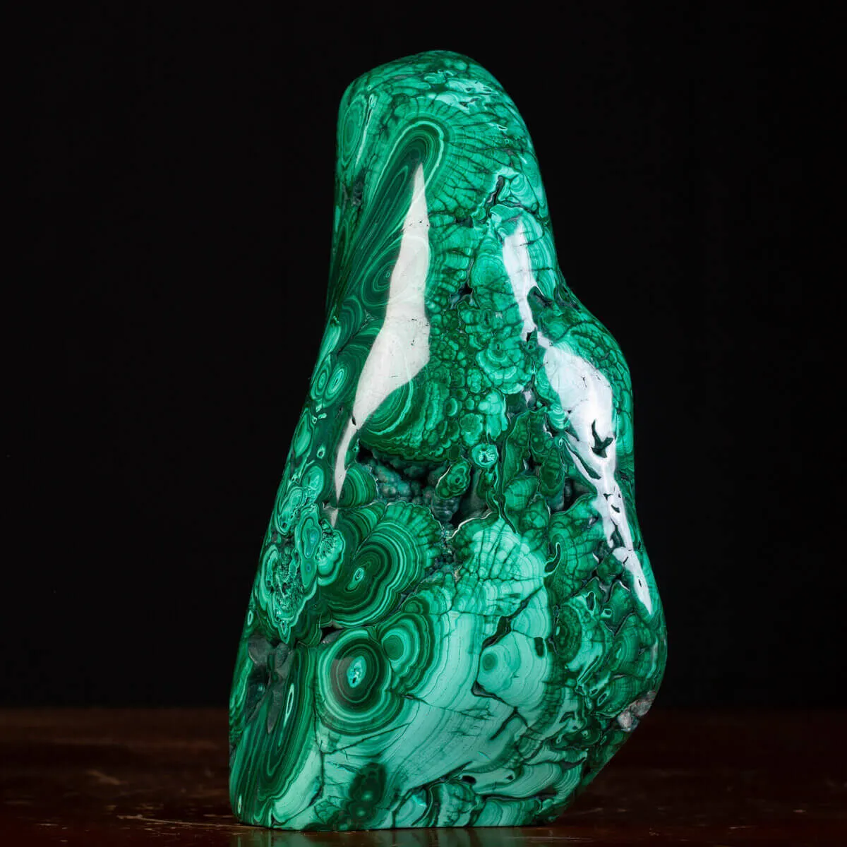 Malachite: Verde Fascino Ipnotico.