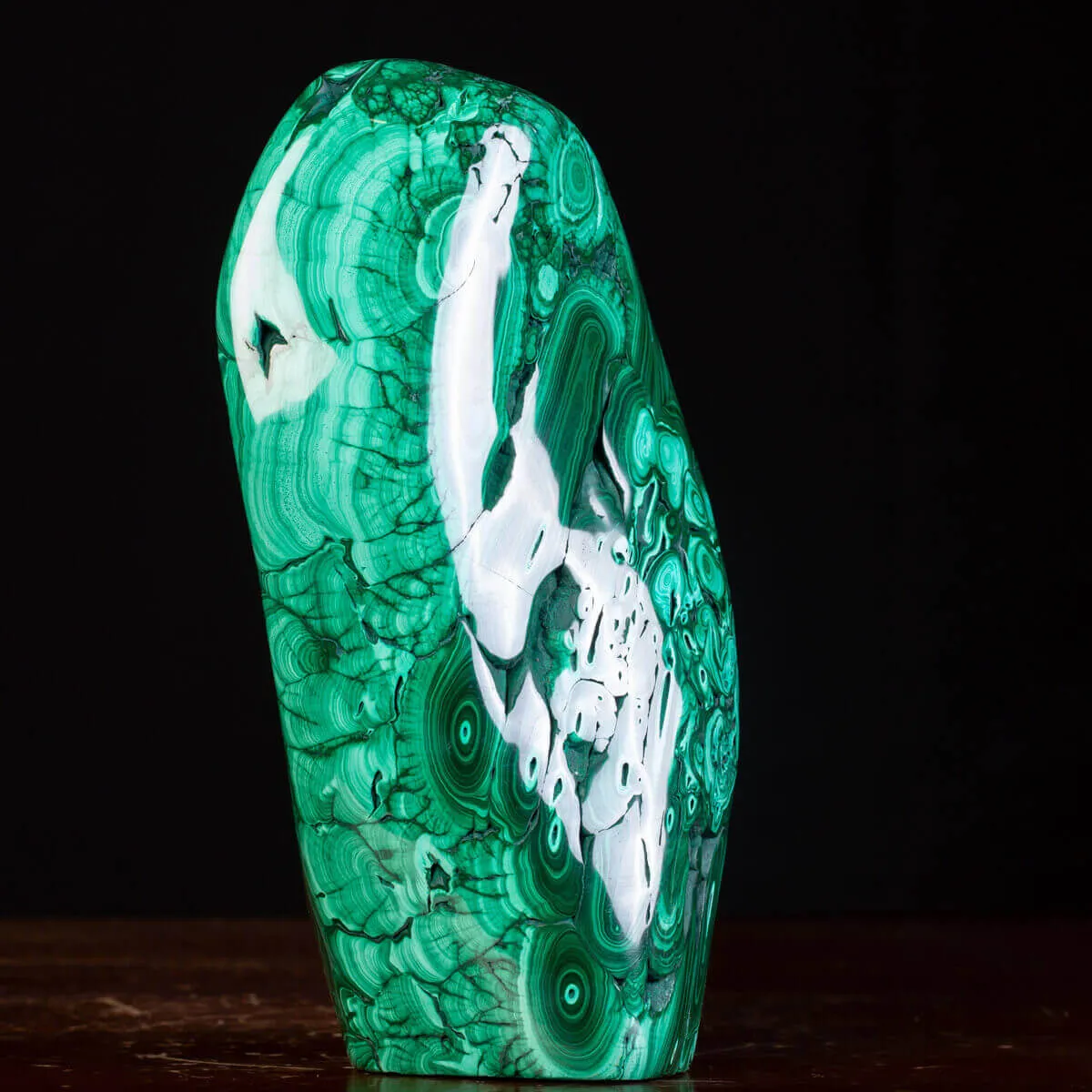 Malachite: Verde Fascino Ipnotico.