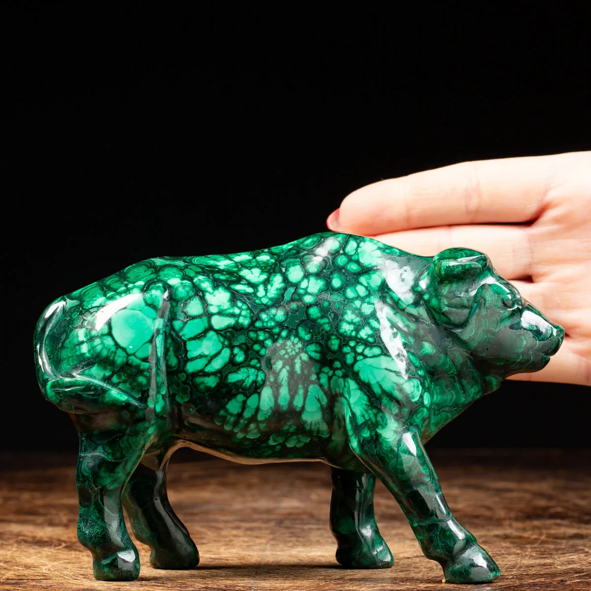 Statua Toro in Malachite