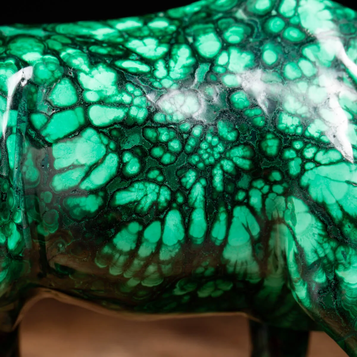 Statua Toro in Malachite
