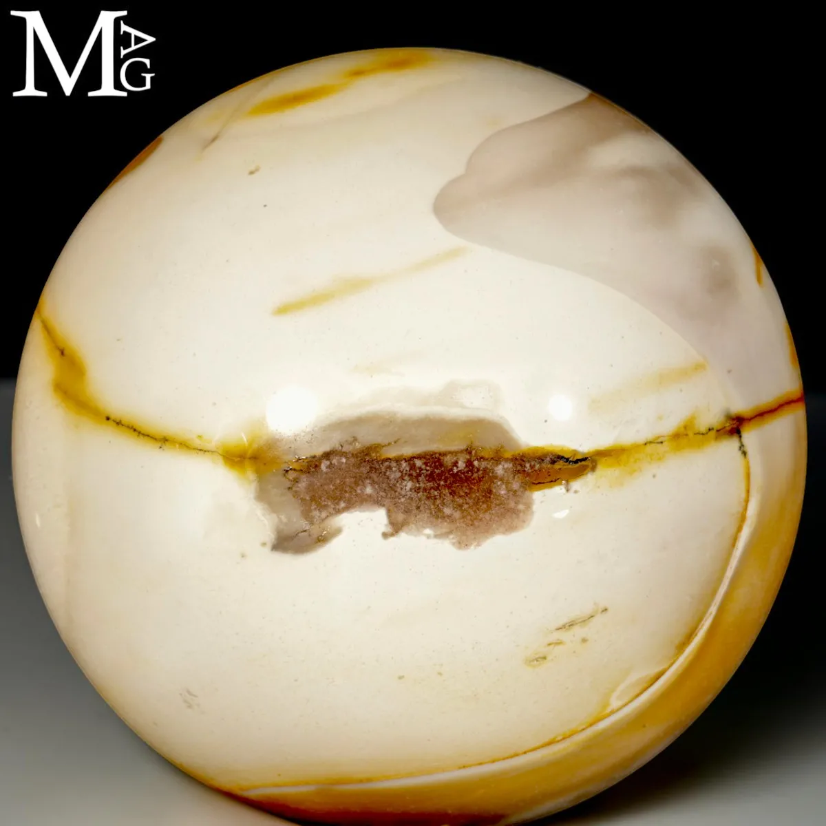 Sfera in Mookaite Giallo Crema – Australia