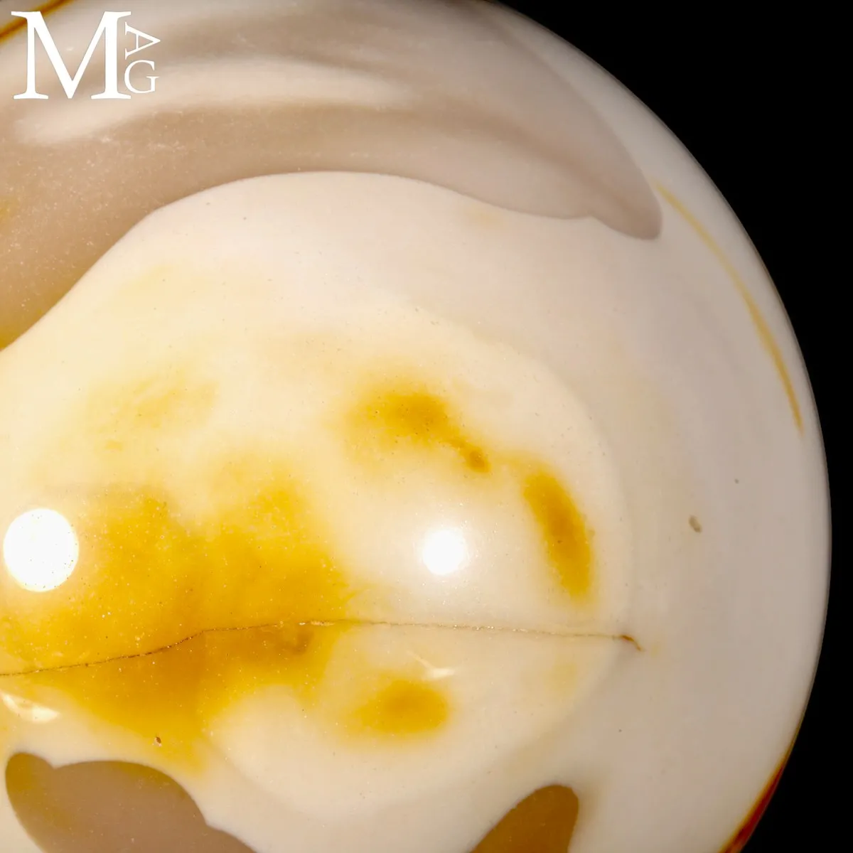 Sfera in Mookaite Giallo Crema – Australia