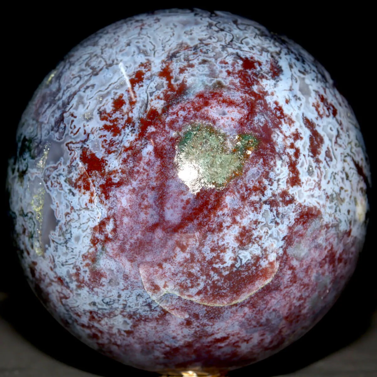 Sfera di Agata Muschiata – Il Potere della Natura Racchiuso in una Pietra.