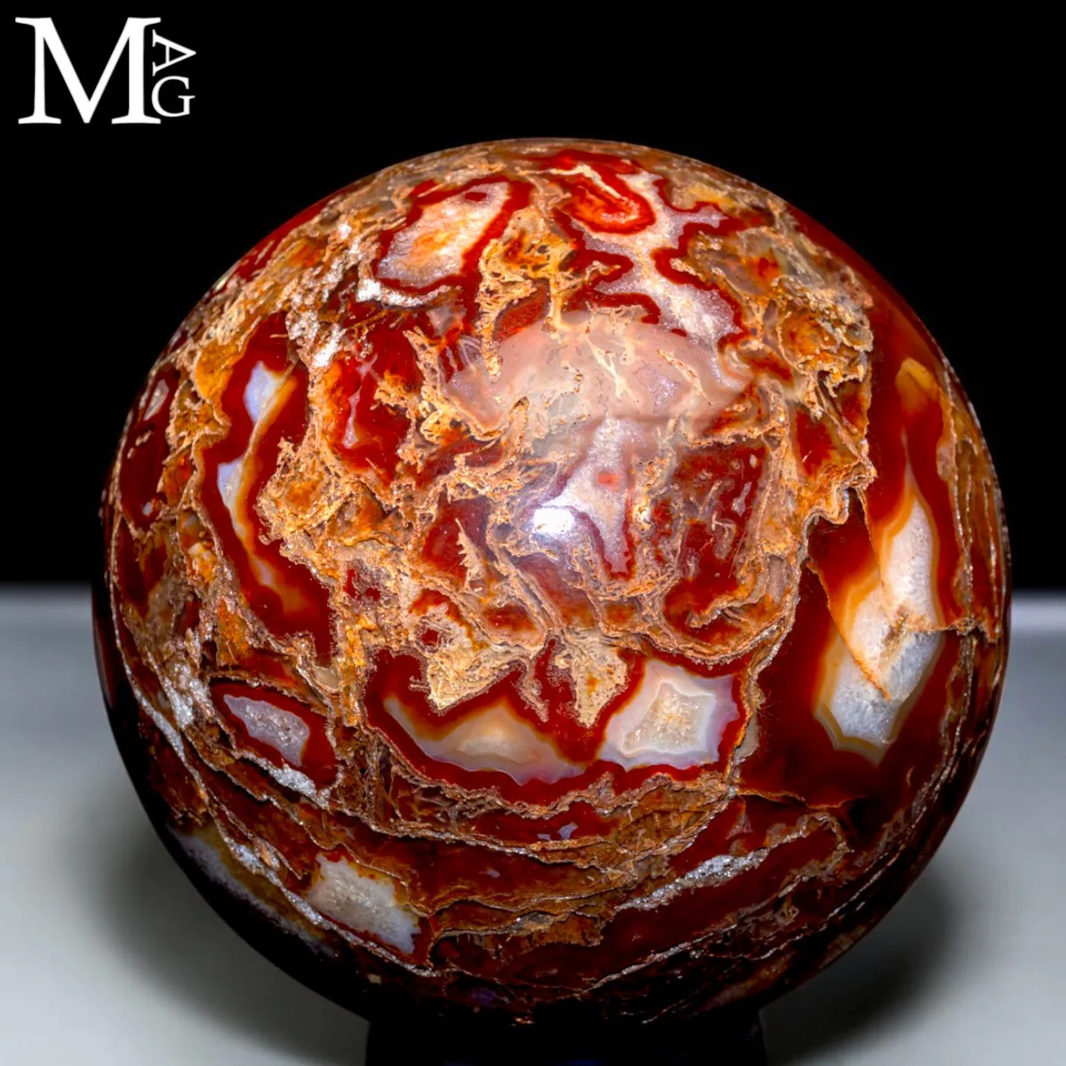 Sfera in Agata Muschiata Rossa.