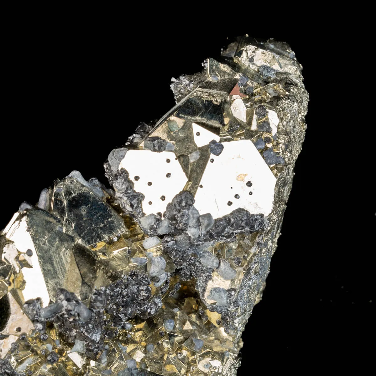 Cristalli di Pirite con Sfalerite