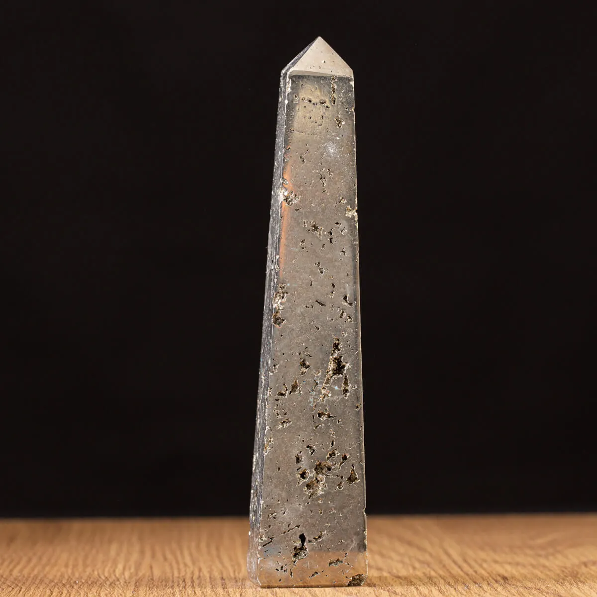 Obelisco di Pirite del Perù.