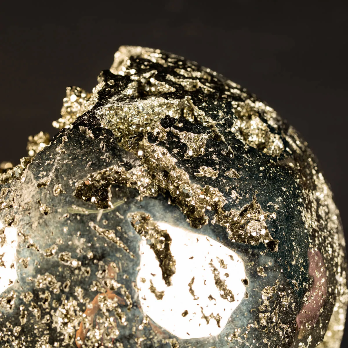 Sfera in Pirite