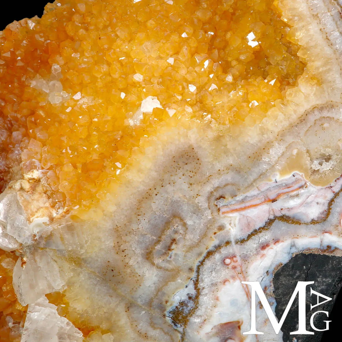 Sezione di Geode in Quarzo Citrino Madeira – Brasile