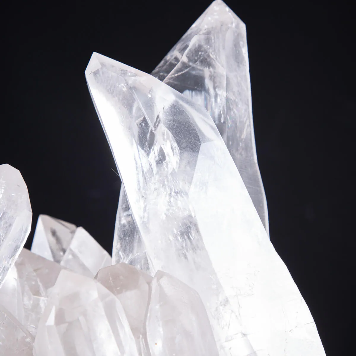 Il Mistero Antico dei Cristalli di Quarzo: Un Tesoro Naturale da Collezione.