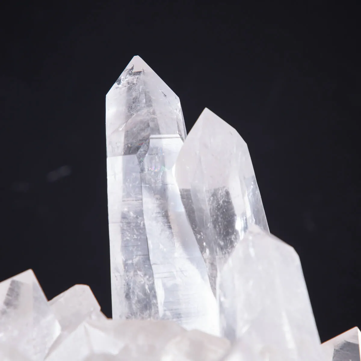 Il Mistero Antico dei Cristalli di Quarzo: Un Tesoro Naturale da Collezione.